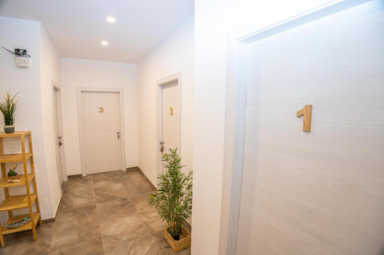 Suebi Rooms แตร์โมลิ ภายนอก รูปภาพ